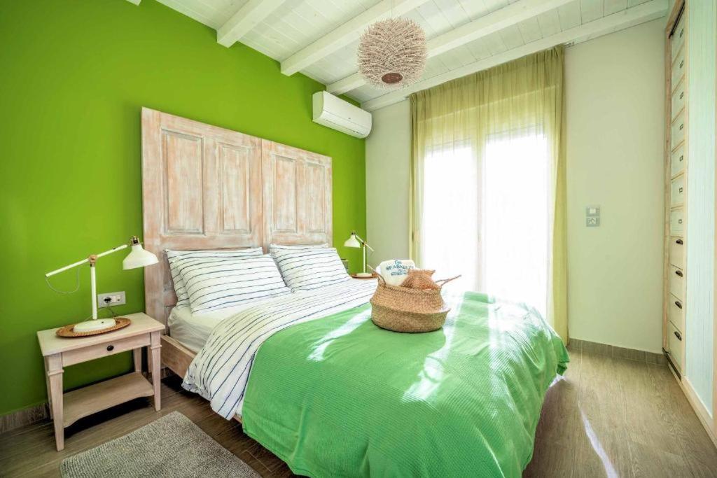 Seabreeze Villa - With Jacuzzi & Heated Pool Mastihari Exterior foto